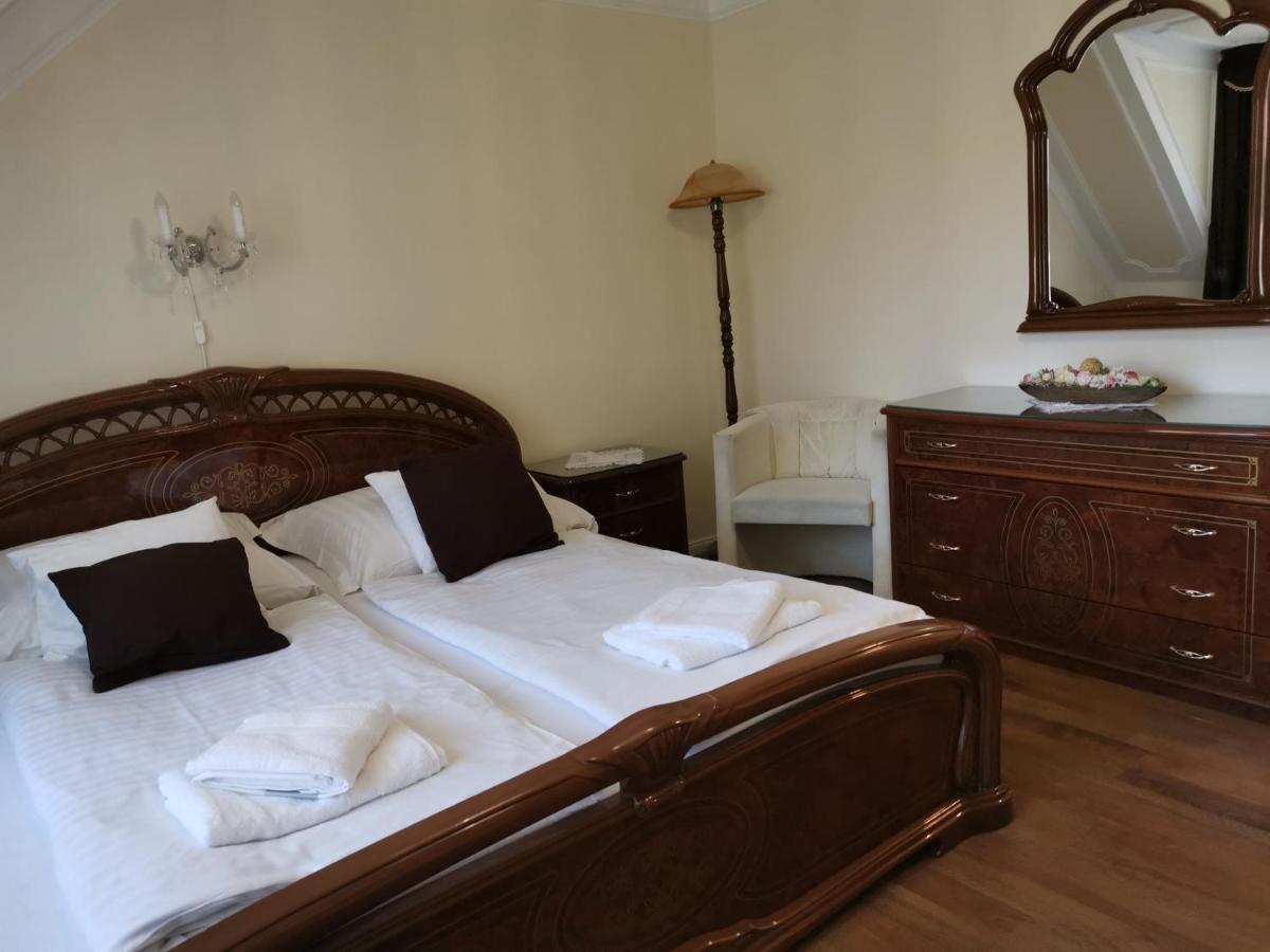 שיופוק Apartman Orgona מראה חיצוני תמונה