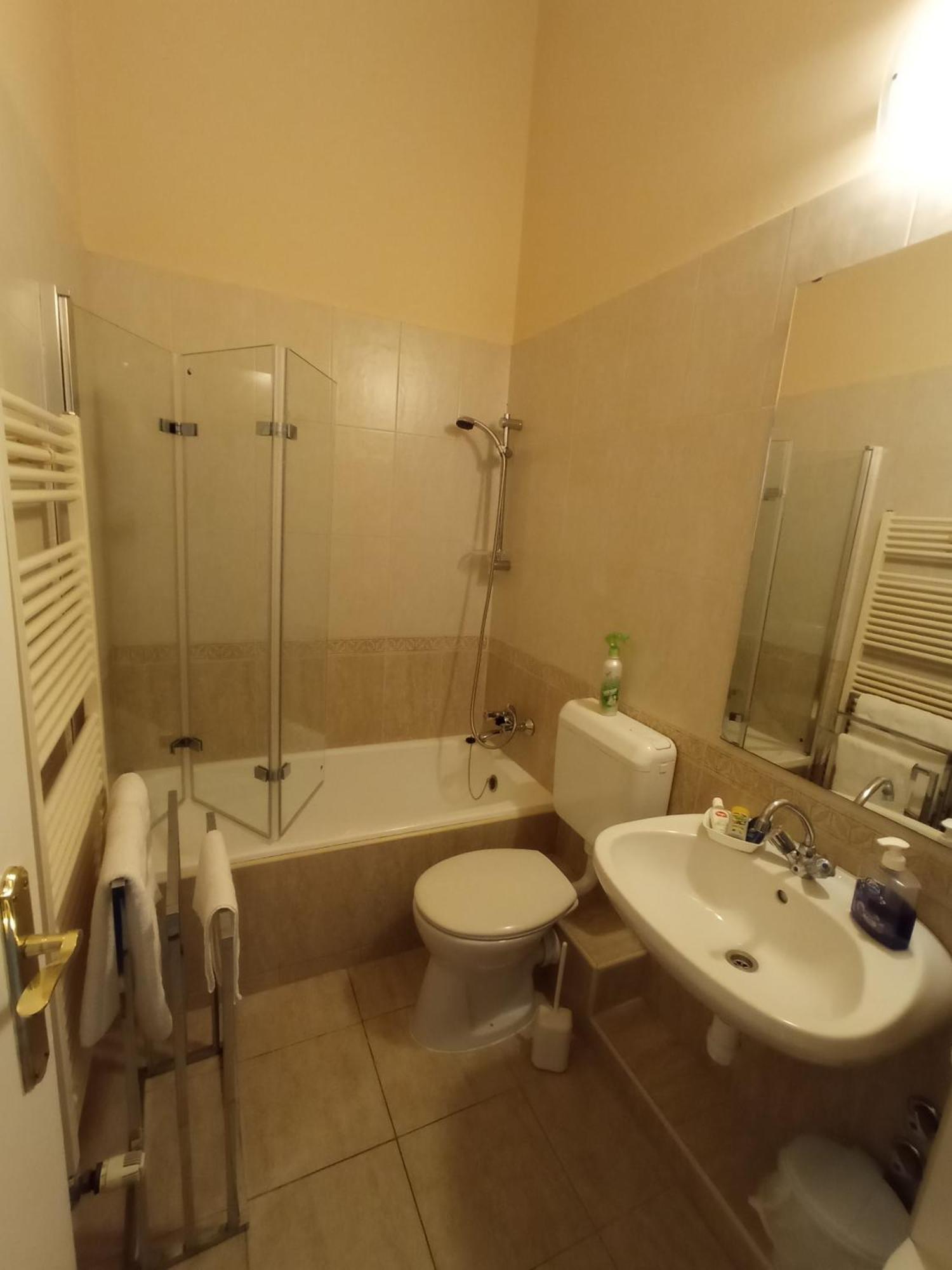 שיופוק Apartman Orgona מראה חיצוני תמונה