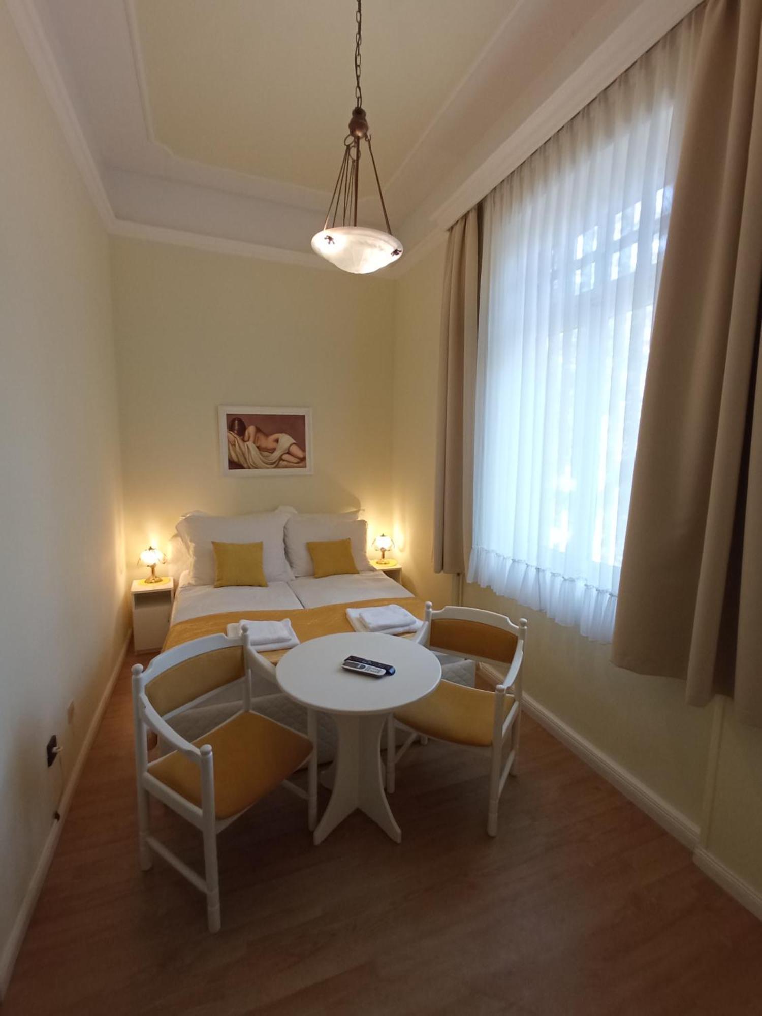 שיופוק Apartman Orgona מראה חיצוני תמונה